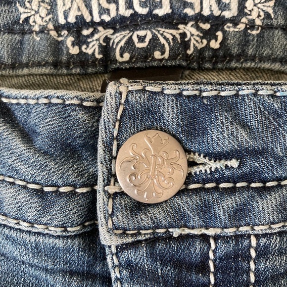 embroidered capris embellished cropped distressed denim jeans | paisley sky - Picture 7 of 8